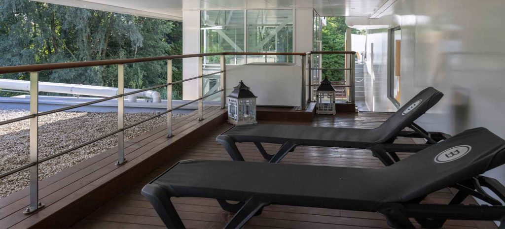 Outdoor relaxation area