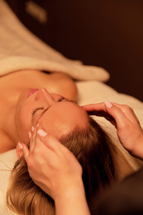 Body & face Moment